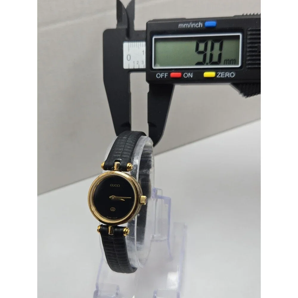 Vintage Gucci Womens Stack Gold Plated Black Dial Quartz Swiss Watch New Battery